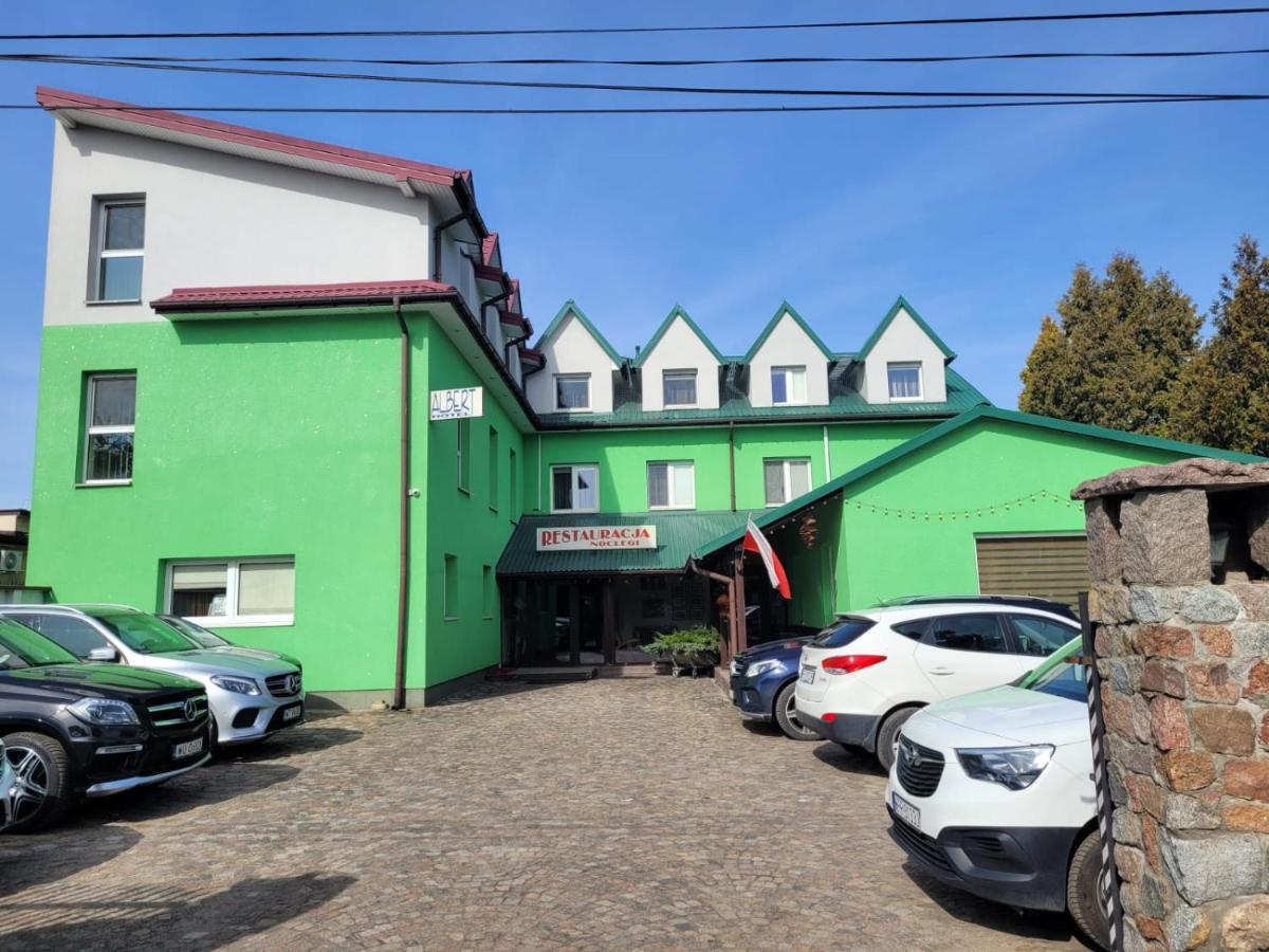 Albert Turystyczne Uslugi Hotelarskie Warschau Buitenkant foto